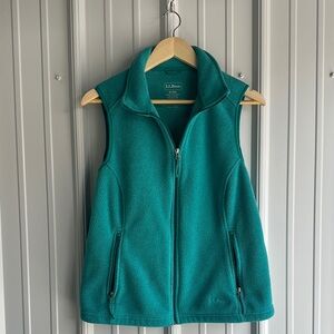 L.L. Bean Green Fleece Vest Sporty Outdoor Essential